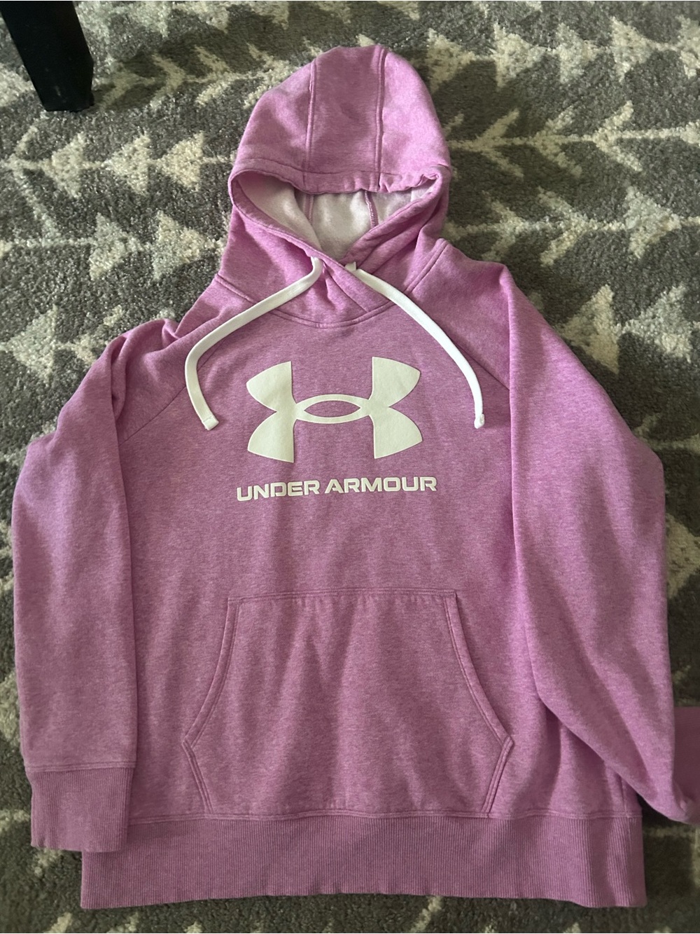 Women’s under armor Hoodie